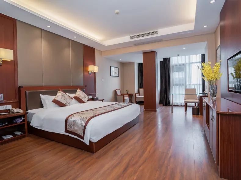 New Beacon Chuyue Hotel (Jiangxia Tan Xinpei Park Subway Station)