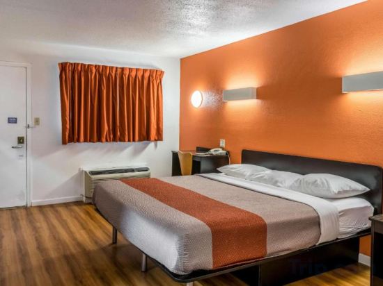 OYO Hotel Wilkes-Barre East Room Type - Full Bed Non-Smoking