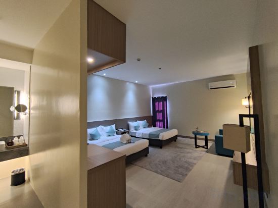 WATERWORLD HOTEL Room Type - FAMILY DELUXE ROOM