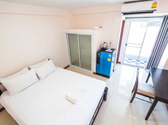 Don Muang Hotel - Tap to explore photos