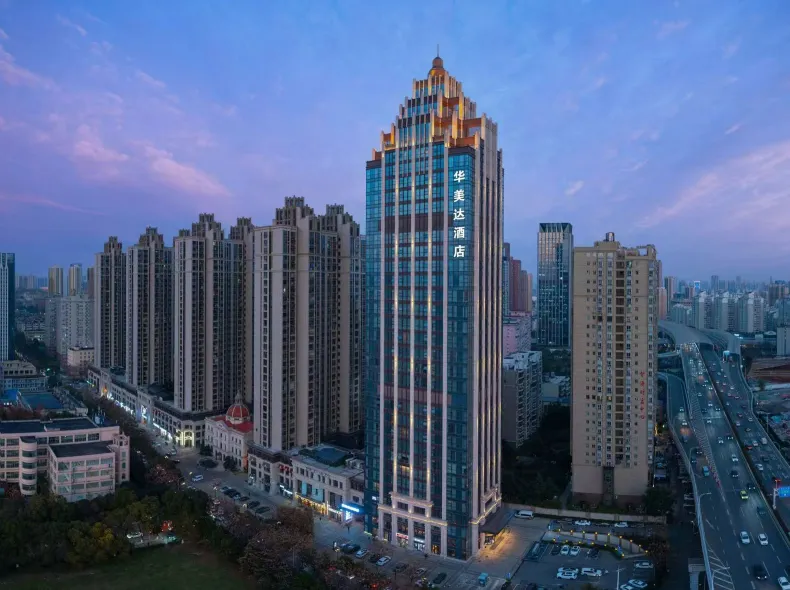 RAMADA Hotel (Wuhan University of Technology Street Entrance Branch)