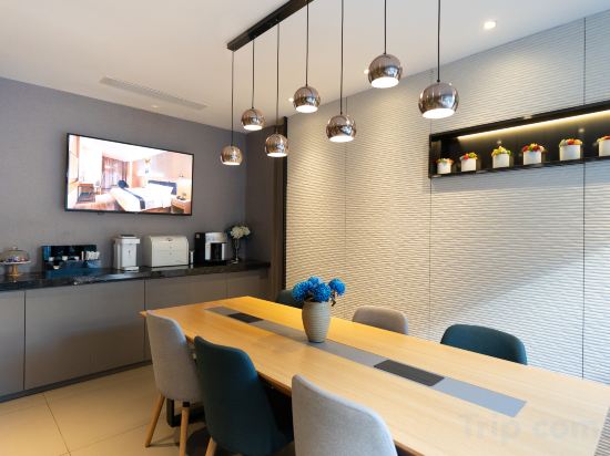 Others 5, Homeinn Selected Hotel (Renmin East Road Store,Dongfeng Square,Kunming)), Kunming