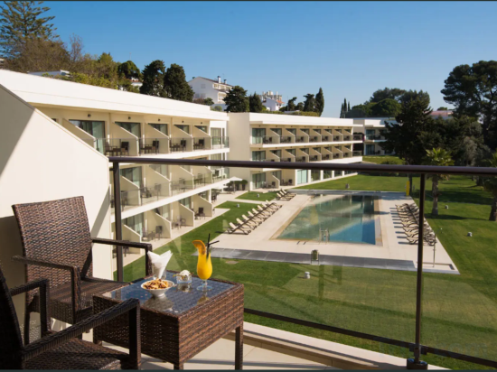 Vila Gale Collection Palacio dos Arcos Hotel - Tap to explore photos