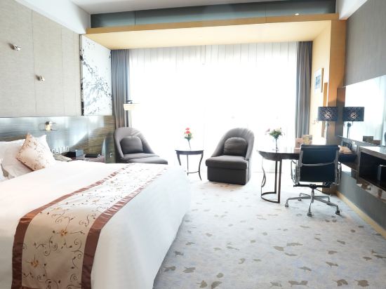 Beijing Yuanbo Hotel Room Type - Executive garden view king bed