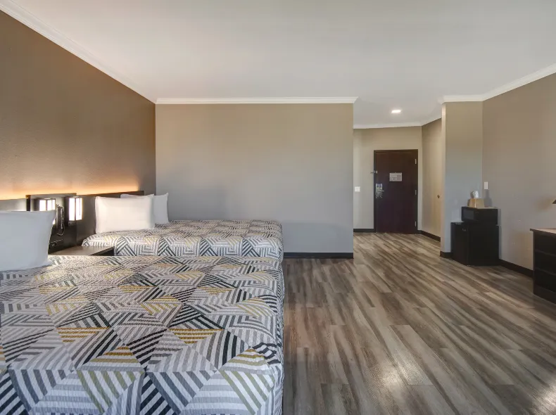 Motel 6 Fort Worth, TX – I-35 & I-20