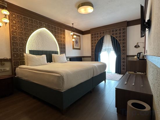 Adalya Port Hotel Room Type - Deluxe Room