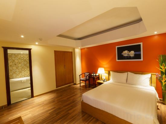 Roseland Corp Hotel Room Type - Deluxe Double Room