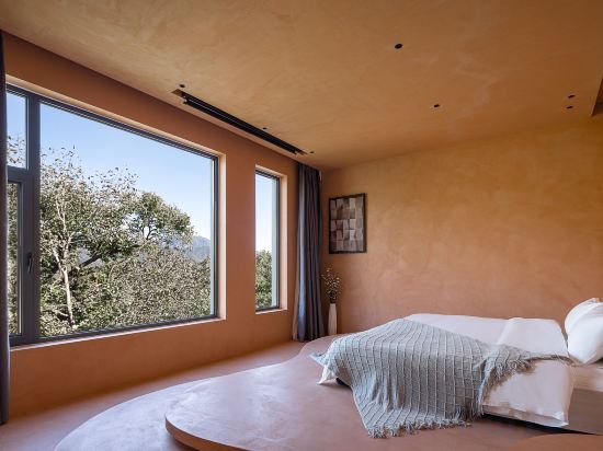 SUNHILL Homestay - Tap to explore photos
