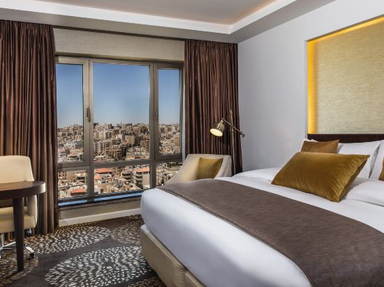 Movenpick Hotel Amman Room Type - Executive Suite with City View Movenpick Hotel Amman Room Type - Executive Suite with City View