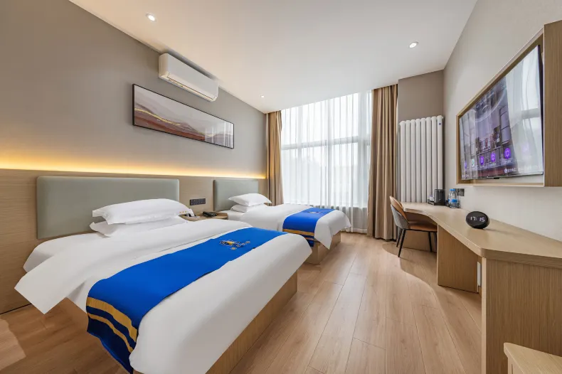 Super 8 Preferred Hotel (Ciqu North Subway Station Branch)