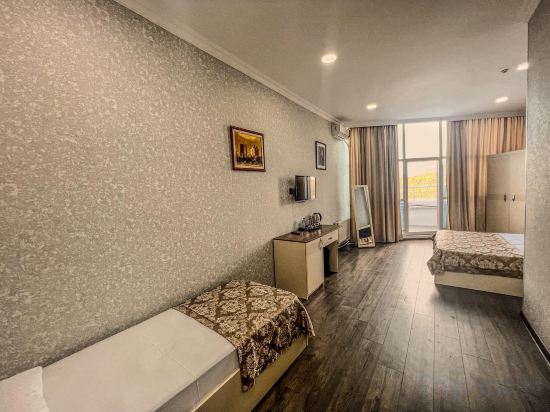 Khaghani Center Hotel - Tap to explore photos