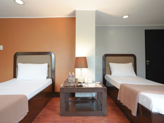 Arzo Hotel Manila Room Type - Twin Room