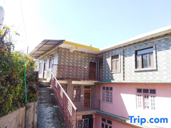 The Breeze Homestay