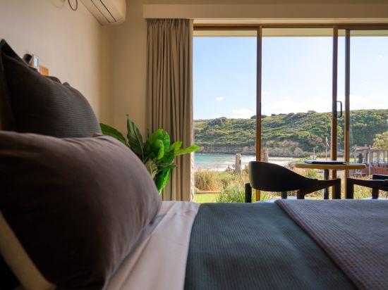 Loch Ard Motor Inn Room Type - Ocean View Double Suite