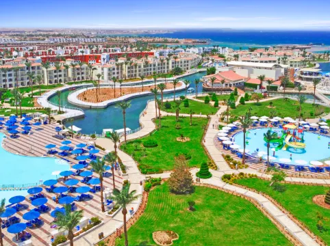 Pickalbatros Dana Beach Resort - Aqua Park