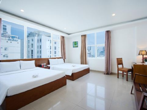 Golden Light Hotel Room Type - Family Suite