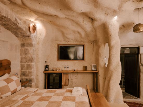 Cappadocia Cave Suites Room Type - Triple Room