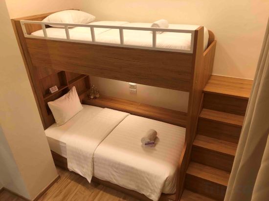 Hotel Mó -Taguig Room Type - Premier Twin Room