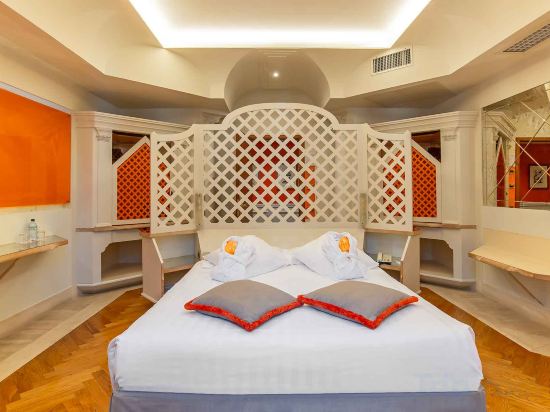 Hotel Isa Room Type - Superior Room
