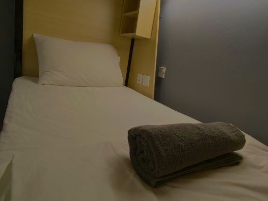 Travelogue KL - Hostel Room Type - Bed in 1x Bed in Standard 4 Bed Mix Dorm. (Mixed Gender)