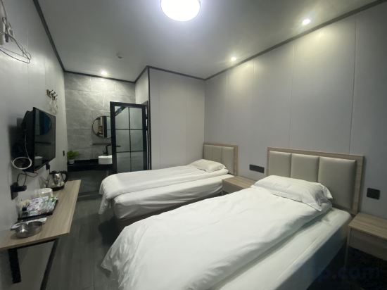 Others 5, Jinyao Huajia Hotel, Shanghai