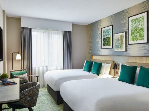 Leonardo Royal Hotel Glasgow Room Type - Executive Room with 2 Double Beds