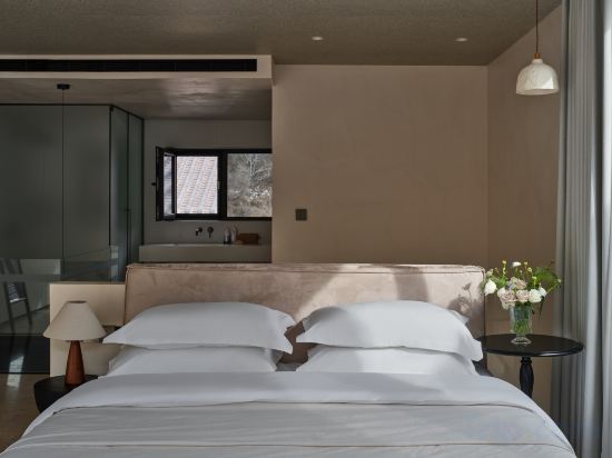 DOPO HOMESTAY Room Type - Suite - Near Pool