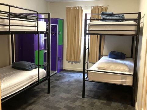 Big Backpackers Hostel Room Type - Bed In 4-Bed Mixed Dormitory Room With Ensuite Bathroom (Age 18-40yrs Only)