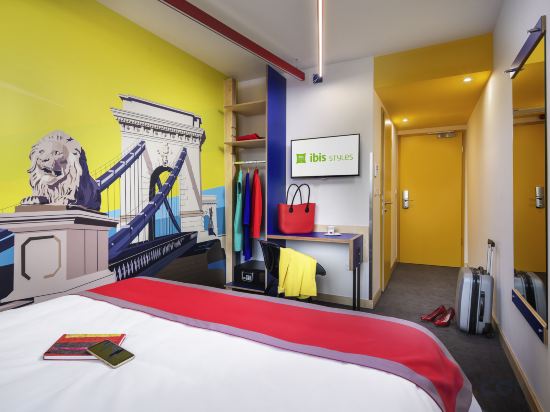 Ibis Styles Budapest Citywest - Tap to explore photos