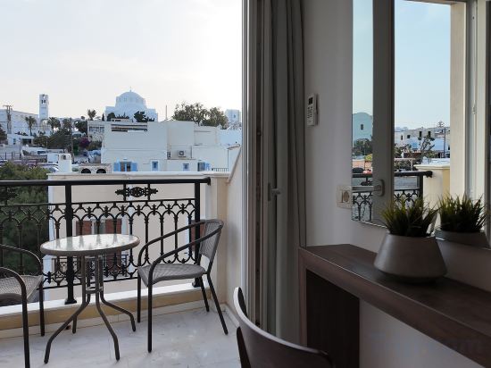 Santorini Hotel