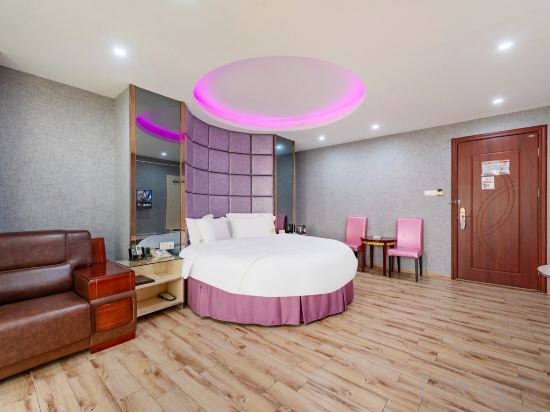 Home Inn Huayi (Guangzhou Huadu Overseas Chinese Technology Industrial Park) - Tap to explore photos