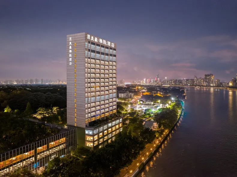 Mehood Elegant Hotel (the Pearl River Night Tour in Ersha Island, Guangzhou）