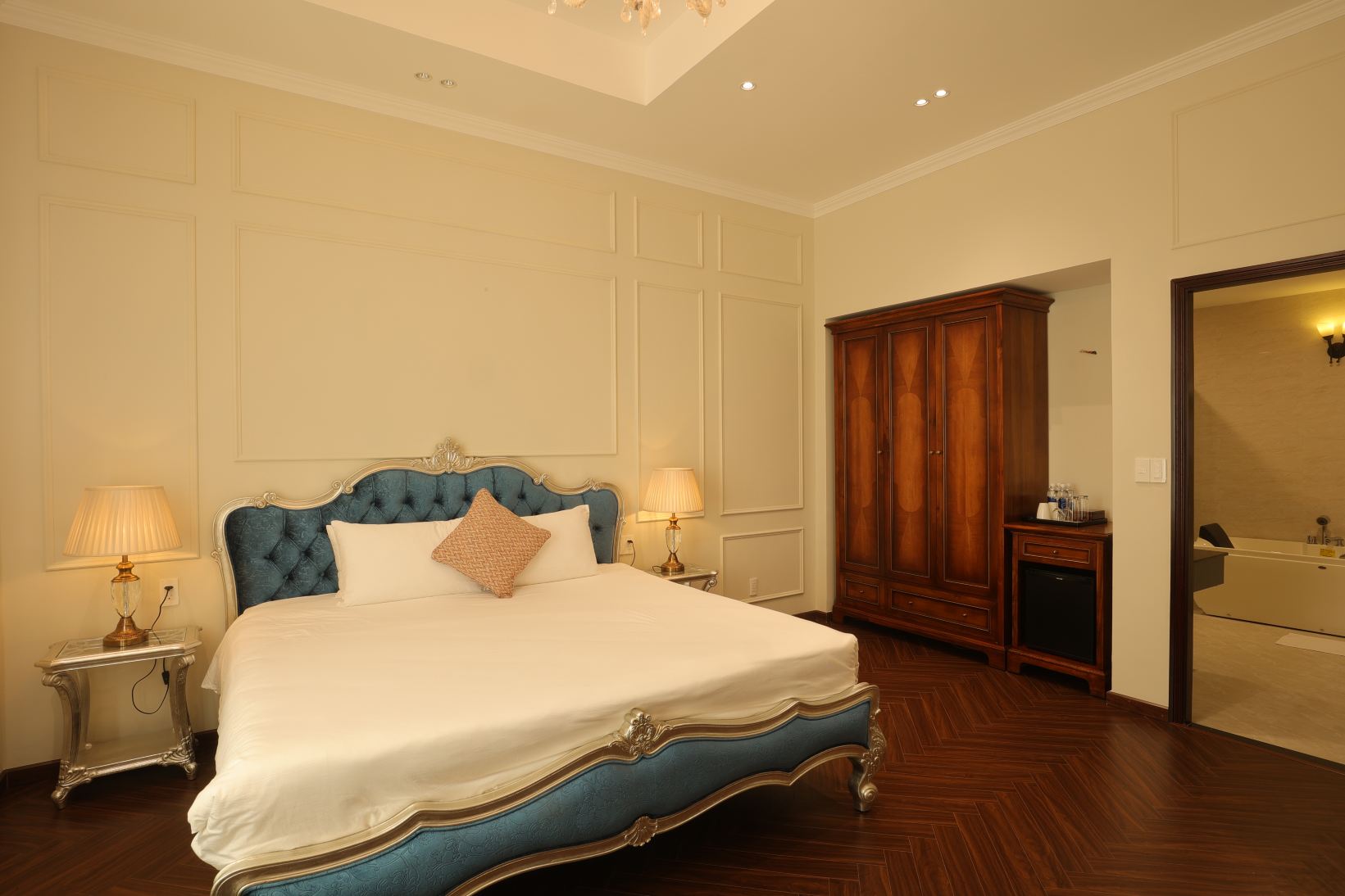 Photo 2