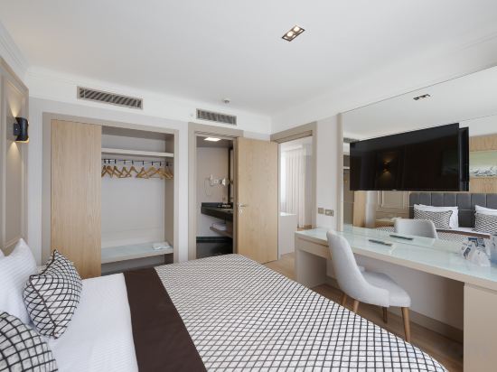 Porto Bello Hotel Resort & Spa Room Type - Junior Suite