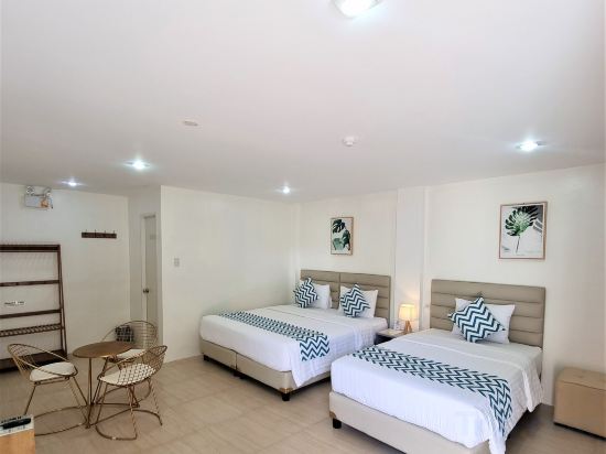 Grand Blue Beach Hotel Room Type - Standard Family Room