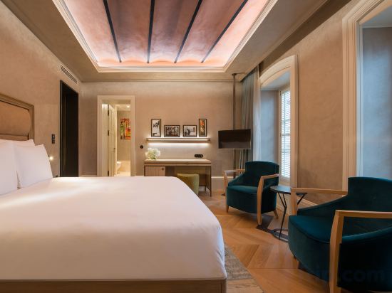 10 Karakoy Room Type - Premier Room