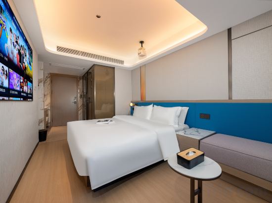 Warm Yes Hotel Room Type - Audio-Visual Double Bed Room (Hd Projection + Mini Fridge + Smart Control)