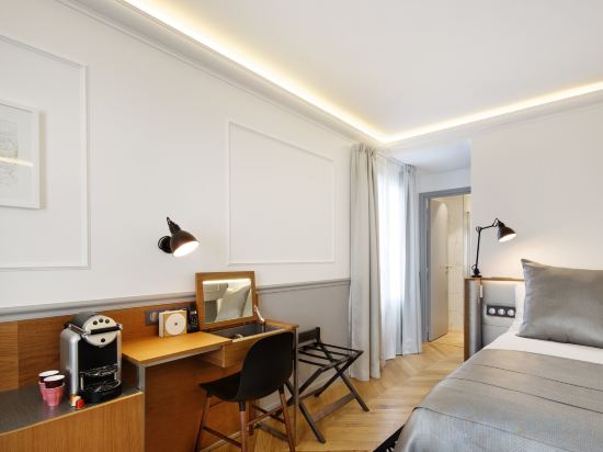 Hôtel Petit Lafayette Room Type - Deluxe Room