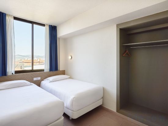 Apartamentos Hesperia Sant Joan Room Type - Comfort Family Room Apartamentos Hesperia Sant Joan Room Type - Comfort Family Room
