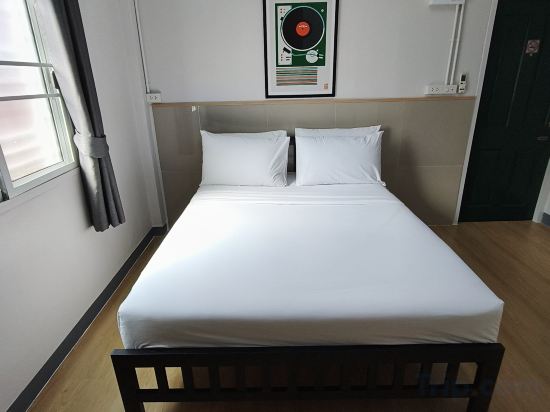 9TY hotel (ninety hotel) Room Type - Eco Room