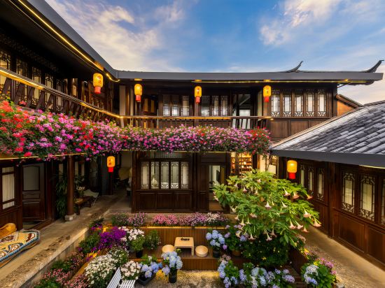 Others 5, Chun Lin Inn, Lijiang