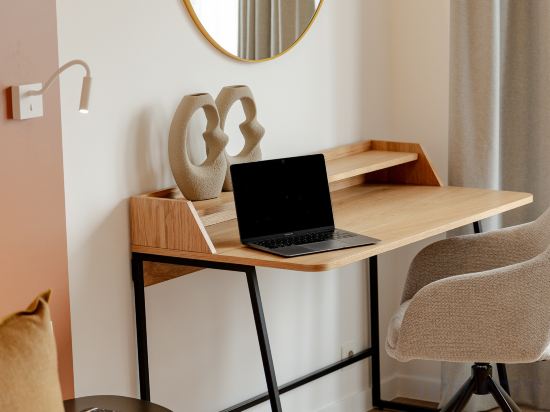 Diamant Suites Brussels EU Room Type - Deluxe Studio - Double