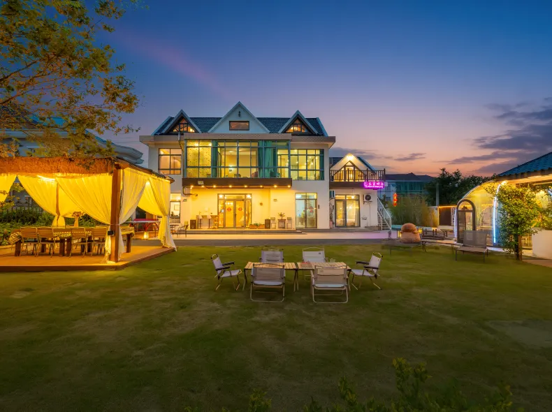 Floral Hotel· Yiding cottage Hotel (riverside Dingba store)