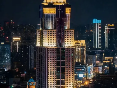 武漢江漢路步行街麗芮酒店