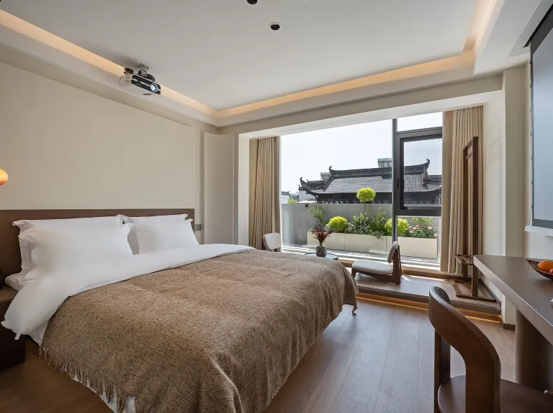 Floral Hotel·Jiuduo Hotel(Wuyuan Xiangao Ancient City Branch)