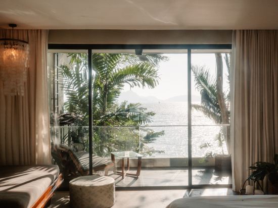 Frangipani El Nido Room Type - Suite with Sea View Frangipani El Nido Room Type - Suite with Sea View