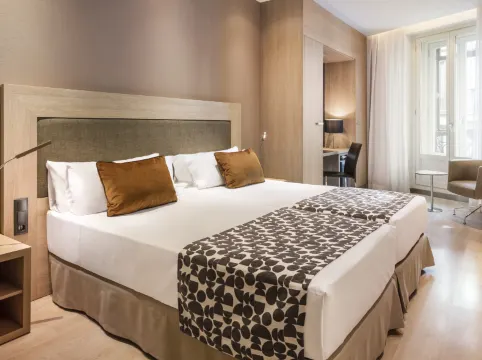 Catalonia Plaza Mayor