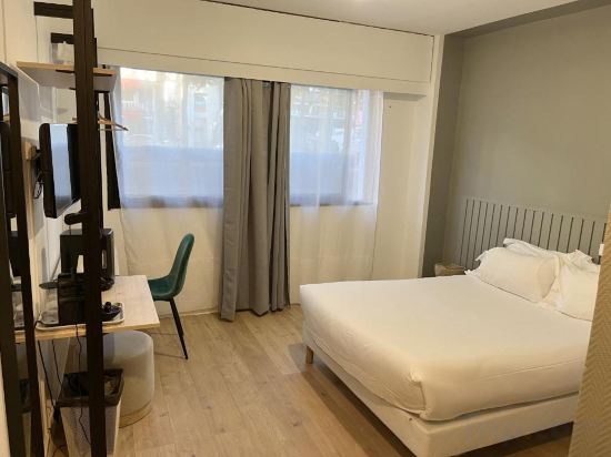 Hôtel Beauquartier Montmartre Room Type - Ground Floor Double Room