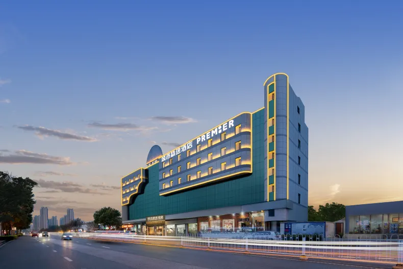 城市精選飯店(武漢王家灣漢陽客運站地鐵站店)