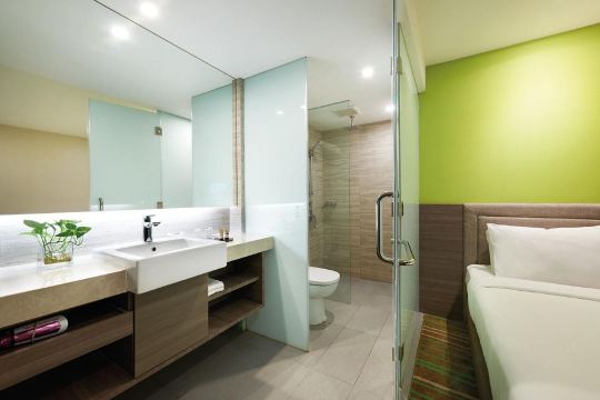 Photo 10